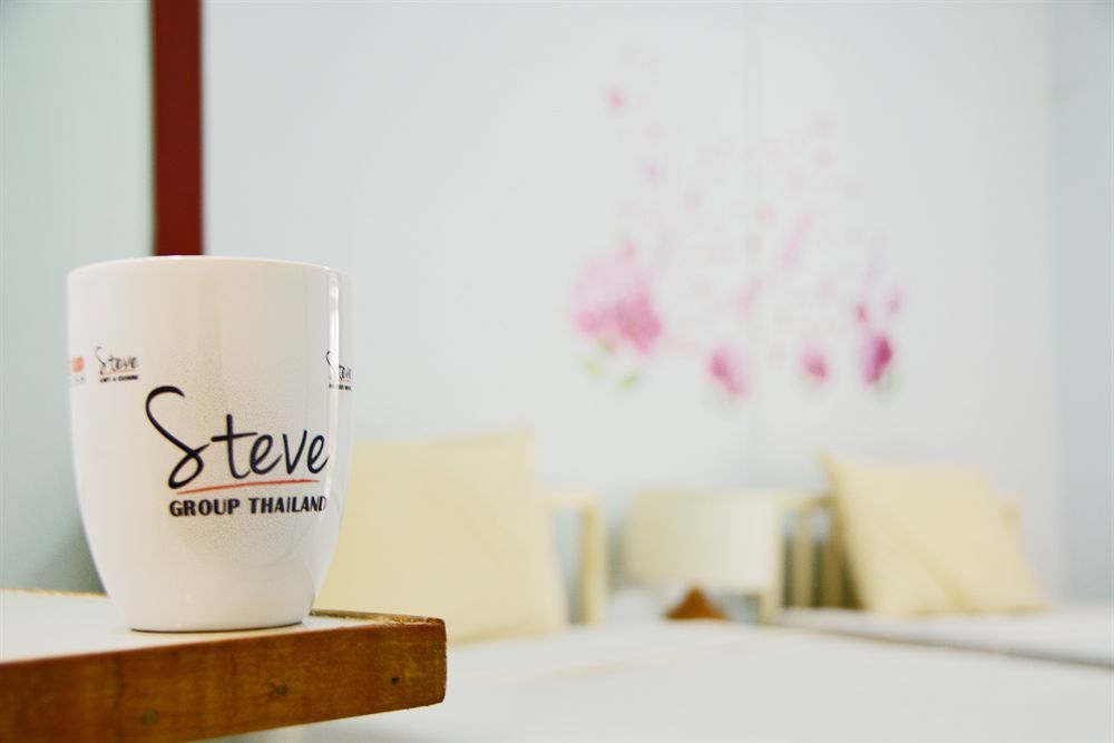 Steve Lady Hostel Bangkok Exterior photo